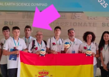 Éxito internacional para el IES Venancio Blanco en la Olimpiada Internacional de Ciencias de la Tierra